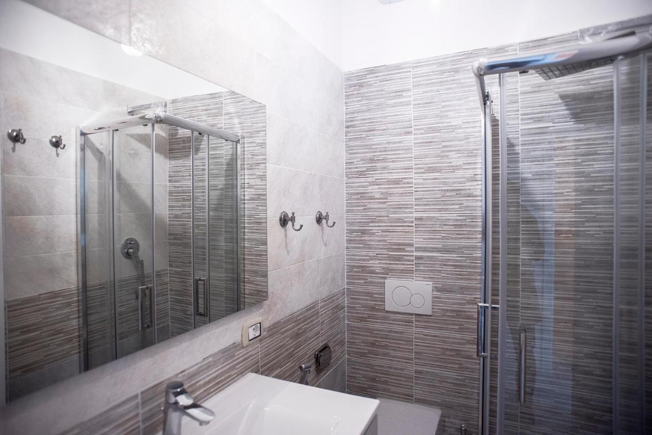La Branda Hotel Наполи Екстериор снимка
